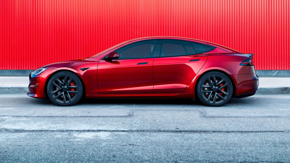 特斯拉为Model S和X订单提供免费超级充电桩积分以促进第一季度销售