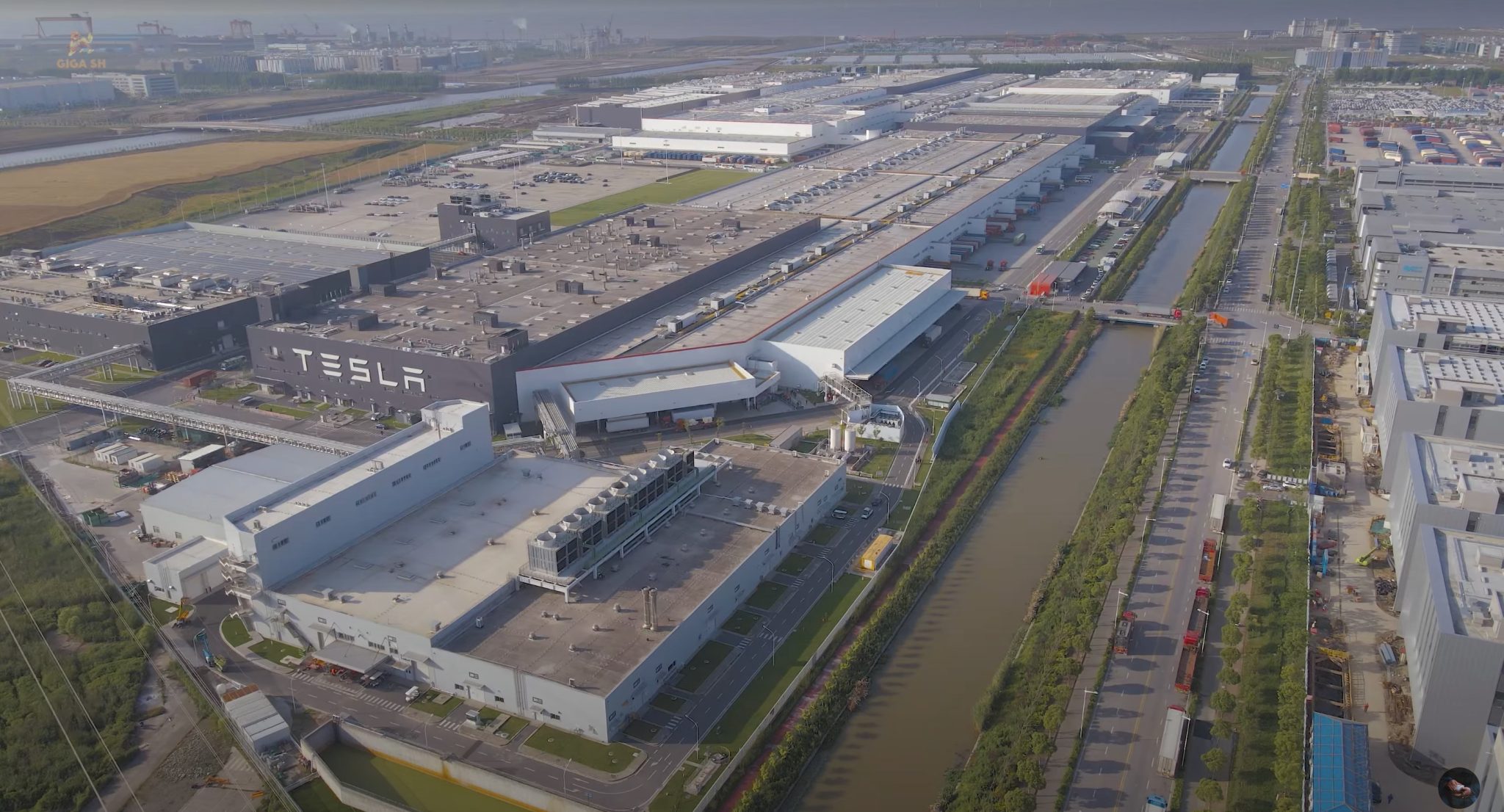 特斯拉上海工厂停产暗示Model 3更新在即