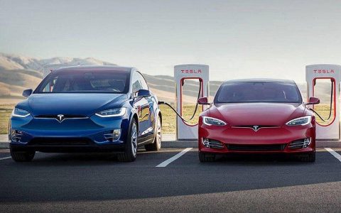 特斯拉确认新款标准版 Model S 和 Model X 受软件限制