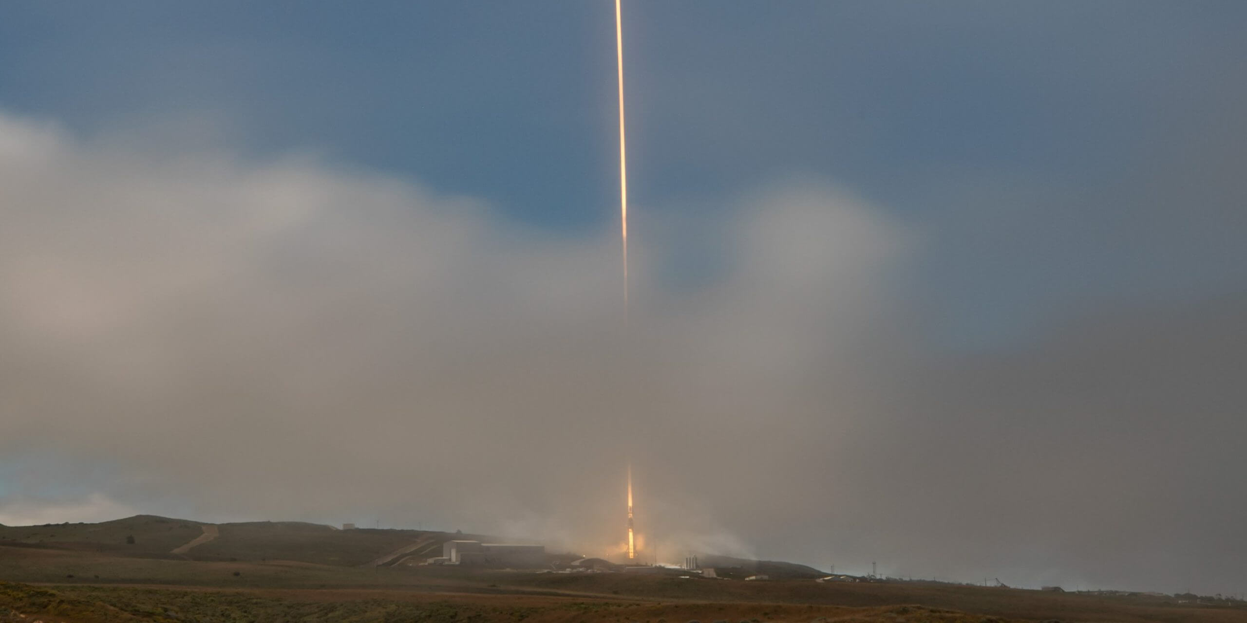 SpaceX 公司发射今年第 50 次猎鹰 9 号飞行任务