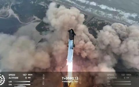 SpaceX 的星舰飞船第四次试飞成功！成为史上体积、重量最大的返回式航天器！距离两级完全回收的目标仅有一步之遥！